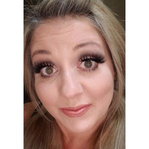 Meet your Posher, Jenae